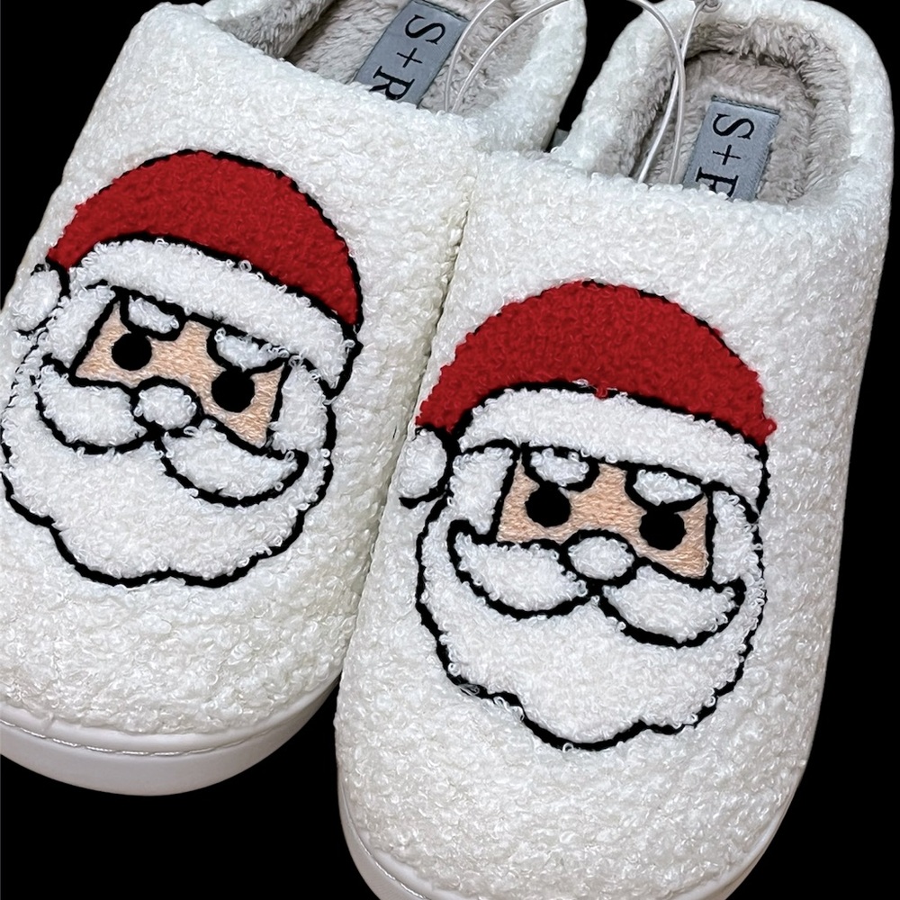 Cozy Festive House Slippers - Plush New! - Christmas Santa Claus